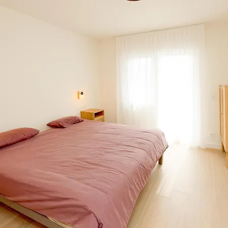 Apartment Stunning In With Kitchen *